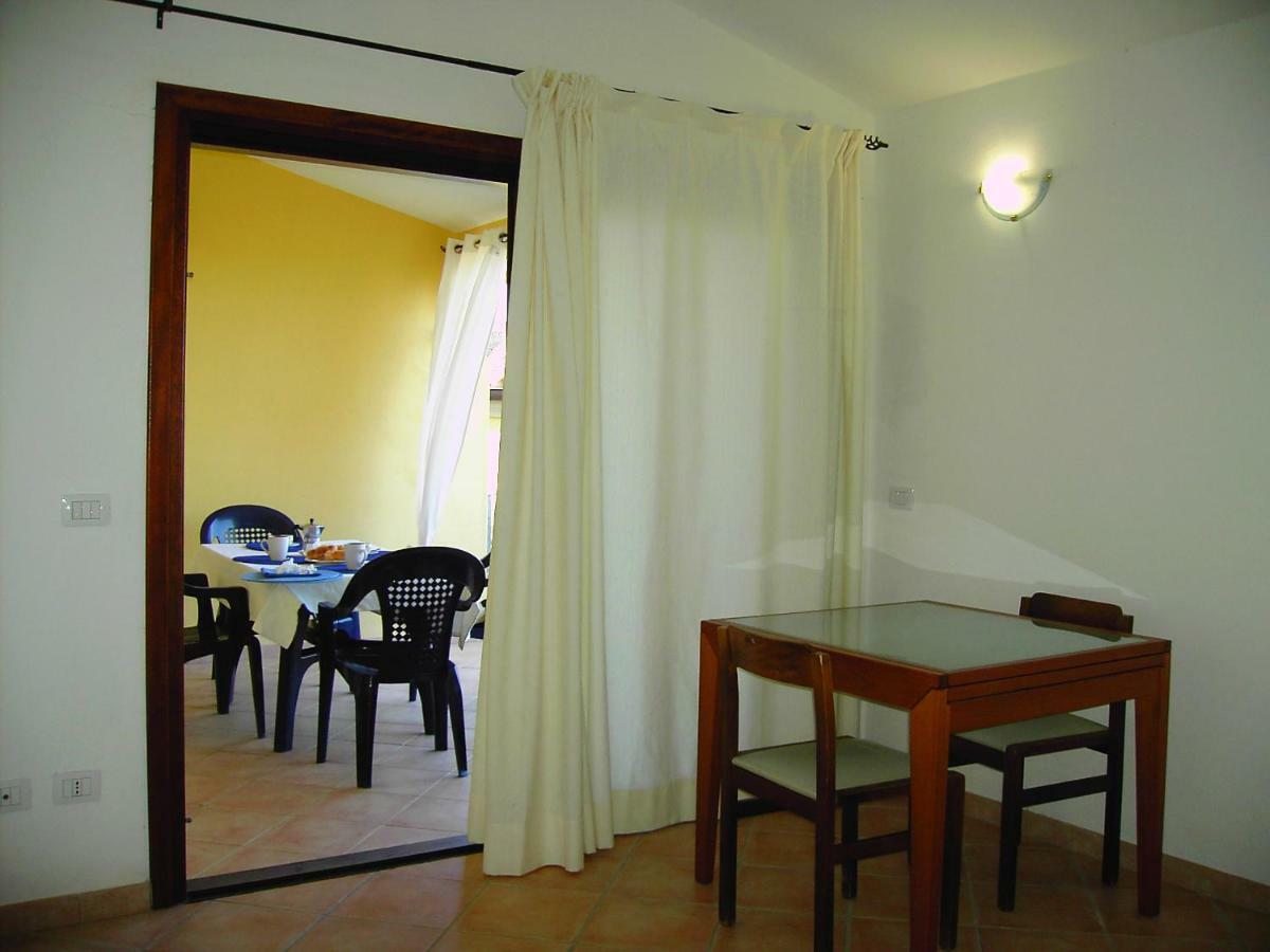 Vista Baia Blu Appartement Budoni Buitenkant foto